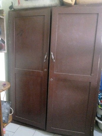 jaide-une-amie-a-vider-sa-maison-pour-cause-de-demenagement-yaounde-699686351-big-1