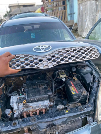 toyota-yaris-2005-bien-propre-cho-cho-big-1