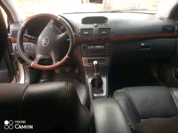 toyota-avensis-a-vendre-big-4