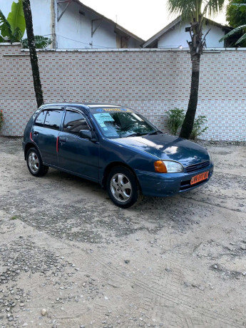 toyota-starlet-ultra-propre-moteur-1010-a-vendre-big-0