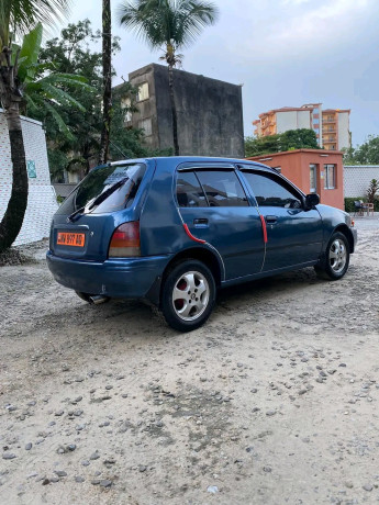 toyota-starlet-ultra-propre-moteur-1010-a-vendre-big-2