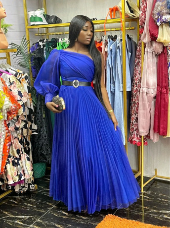 vetements-de-luxe-a-vendre-big-2