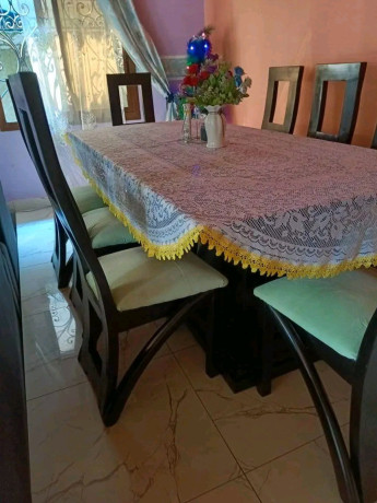 salle-a-manger-8-places-en-vide-grenier-big-0