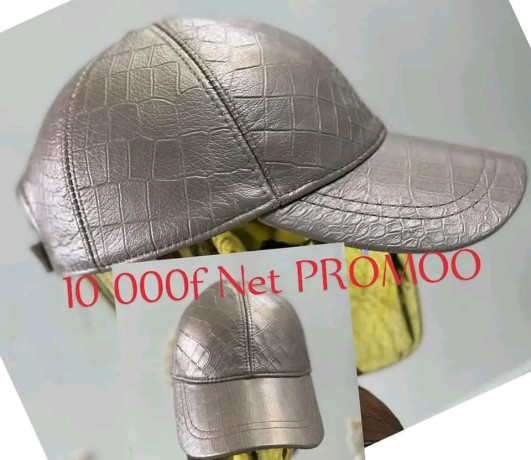 chapeau-a-vendre-les-couleurs-sont-disponibles-big-2