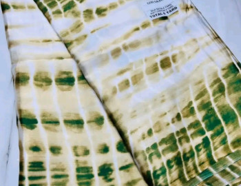 Soies de choix et de sélection les motifs différents sont disponibles