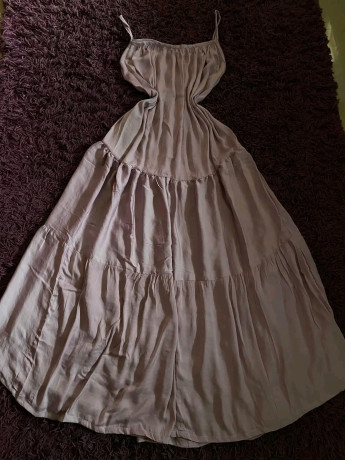 venez-chercher-vos-robes-cest-verse-cadeau-big-3