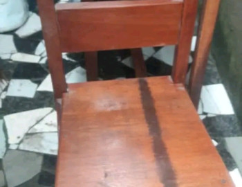 Table d'étude très bon