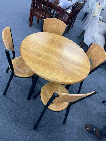 table-televiseur-salle-a-manger-a-vendre-big-1