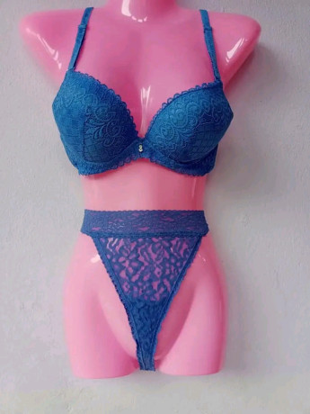 sous-vetements-au-prix-de-rien-big-0