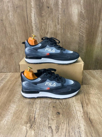 les-tennis-sont-disponible-ooooh-big-1