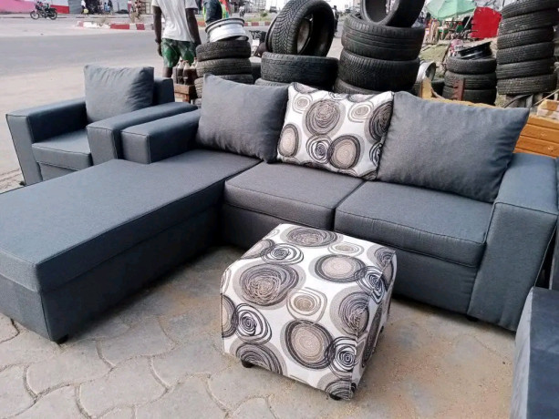 salon-disponible-big-0