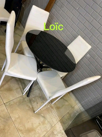 salles-a-manger-importees-4-places-big-1