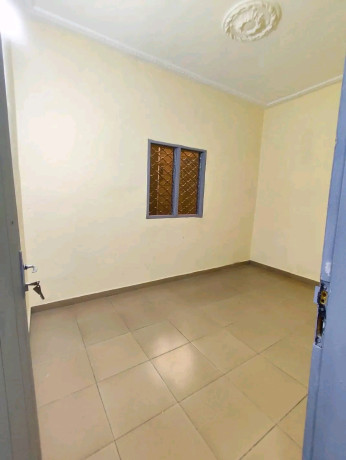 studio-moderne-staffe-nouvelle-construction-a-kotto-chefferie-big-2