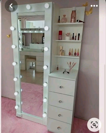 meuble-made-in-togo-big-0