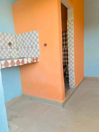 une-chambre-spacieuse-et-moderne-a-louer-tres-bon-prix-big-2