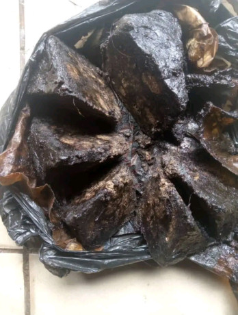 savon-noir-et-blanc-la-meilleure-qualite-big-0