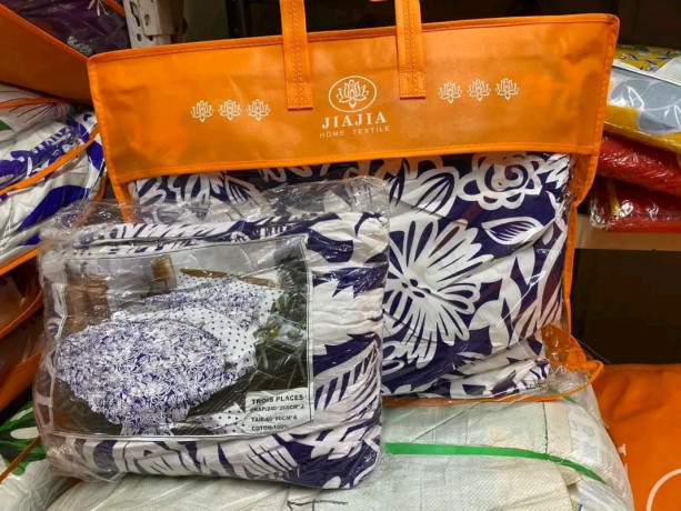 2draps-2taies-1couverture-big-0