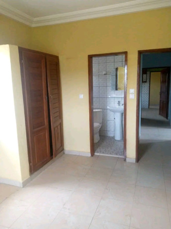 appartement-moderne-nouvellement-big-3