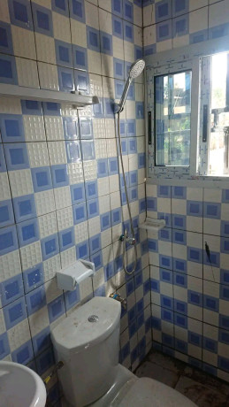 studio-moderne-a-louer-big-2