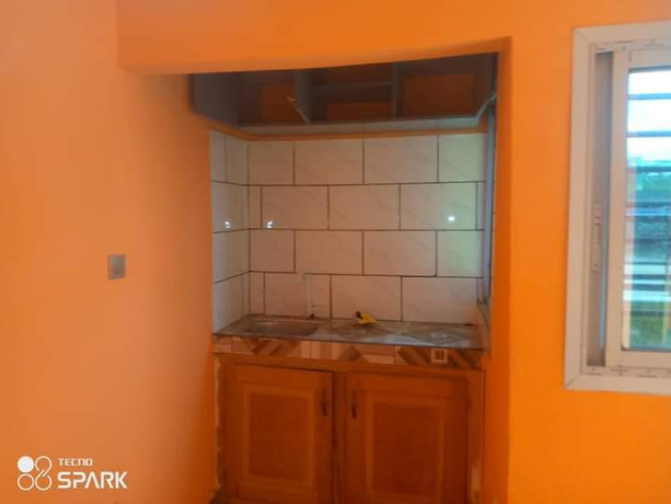 studio-moderne-a-yassa-douala-big-1