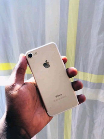iphone-7-simple-256gb-a-vendre-big-1