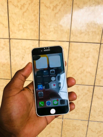iphone-7-simple-256gb-a-vendre-big-0