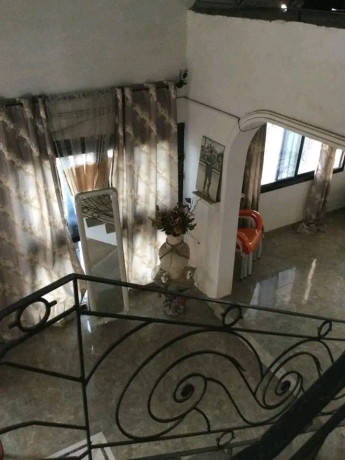 magnifique-duplex-de-haut-standing-a-vendre-a-douala-big-1