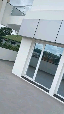 une-residence-luxueuse-aux-finitions-et-aux-caracteristiques-les-plus-elevees-possible-big-1