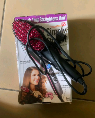 je-vide-brosse-chauffante-big-0