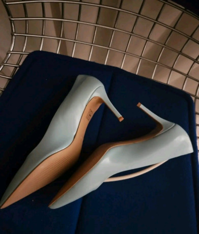 magnifiques-pumps-made-in-italy-a-vendre-big-2