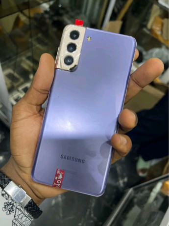 samsung-galaxy-s21-128giga-big-1