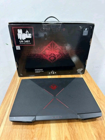 ordinateur-portable-gaming-hp-omen-avec-carton-big-0