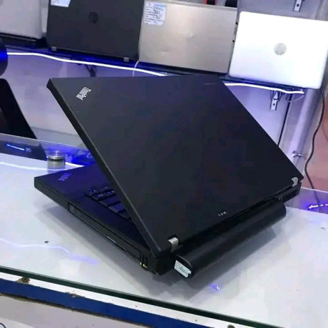 ram-4giga-hdd-500giga-core-2-duo-big-0