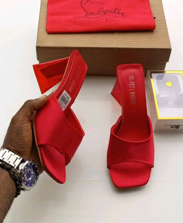 des-chaussures-dames-a-vendre-big-2