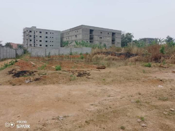 terrain-titre-a-vendre-big-1