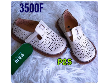 Chaussures pour enfants la qualité à vendre