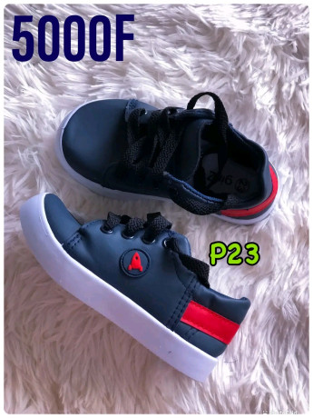 chaussures-pour-enfants-la-qualite-a-vendre-big-1