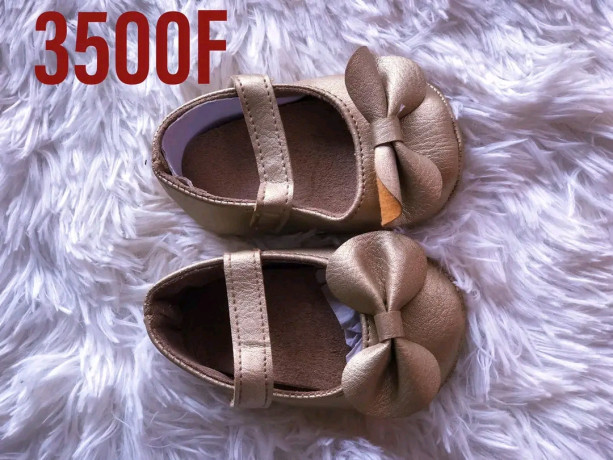 chaussures-nouveaux-et-anciens-nes-a-vendre-big-3