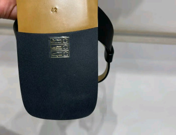 Belle chaussure en cuir à vendre