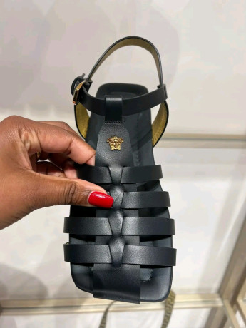 belle-chaussure-en-cuir-a-vendre-big-2