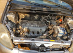 toyota-yaris-annee-2003-moteur-essence-vvti-small-3