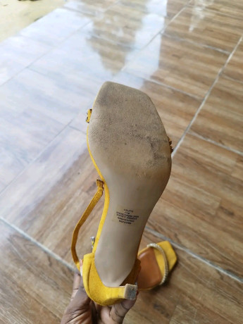 talon-en-vide-grenier-big-2