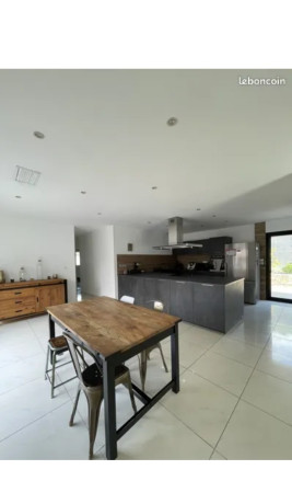 villa-6-pieces-144-m2-la-moutonne-big-3