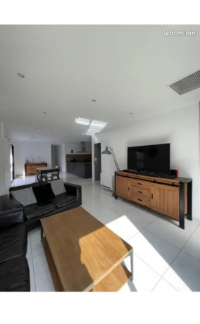 villa-6-pieces-144-m2-la-moutonne-big-4