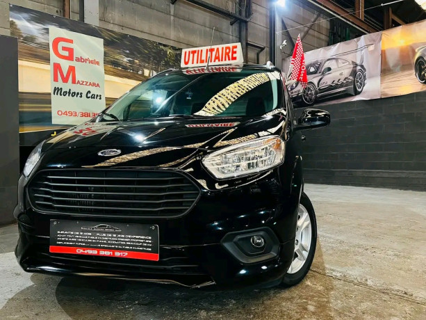 ford-transit-courier-2places-utilitaire-10i-essence-eco-boost-big-1