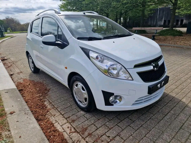 chevrolet-spark-10cc-big-0