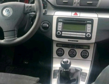 Bonjour je vends une passat propre