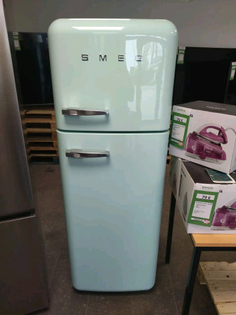 refrigerateur-congelateur-2-portes-en-pose-libre-big-0