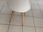 chaises-scandinaves-blanche-small-1