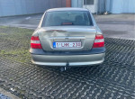 a-vendre-opel-vectra-small-0